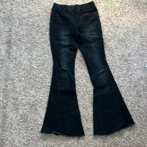 Women’s bell bottom/ flare pants